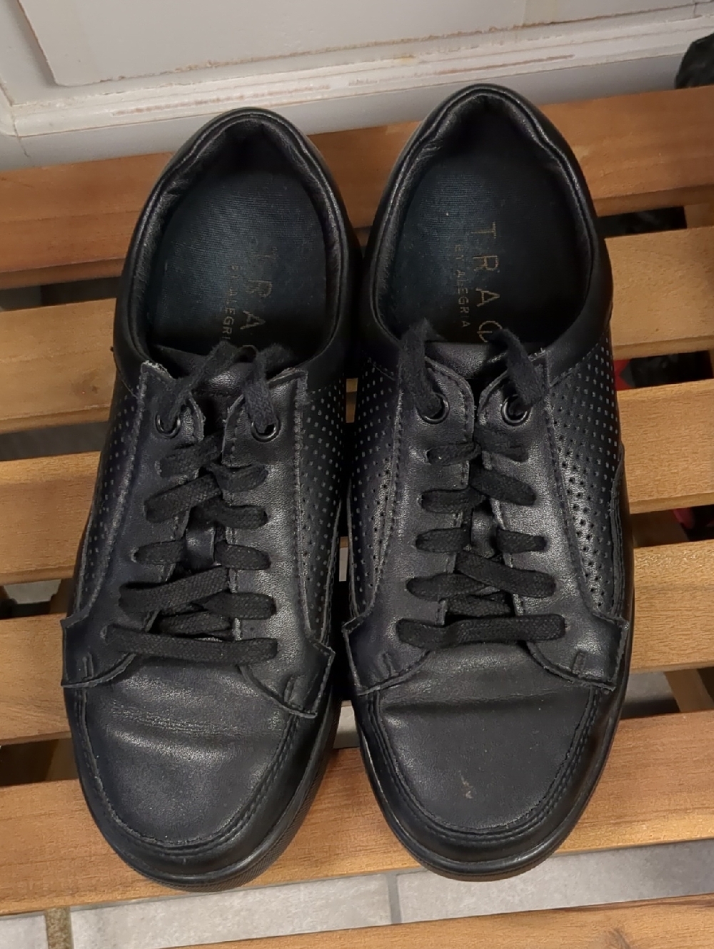 Traq by Alegria Women's Black Perforated   Sneakers